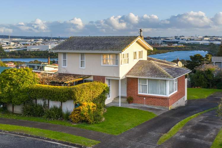 44 Ellesmere Crescent Pakuranga Heights_30