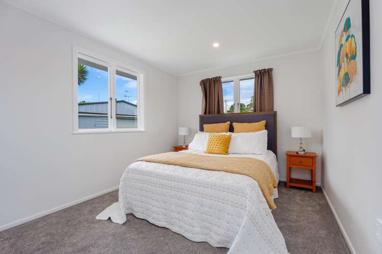 38 Valonia Street New Windsor_11