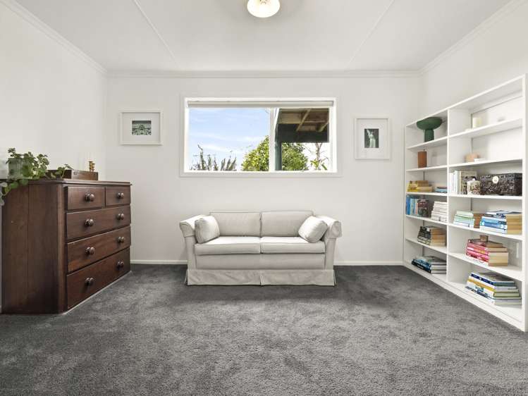 51 Salmond Street Halfway Bush_13