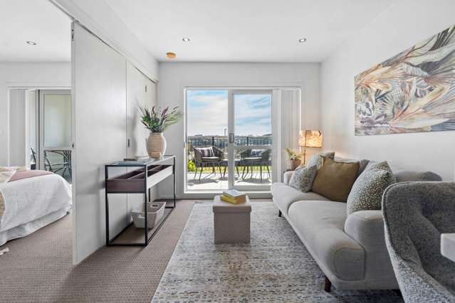 D6/60 Masons Road Oteha_4