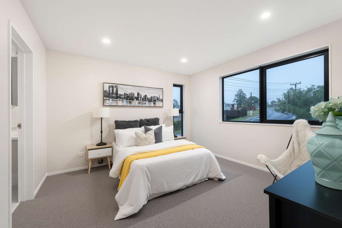 54E Royal View Road_3