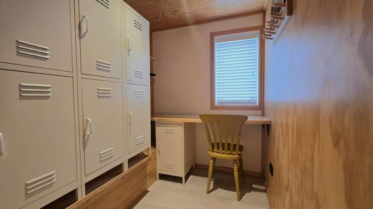 11 The Strand Okarito_16