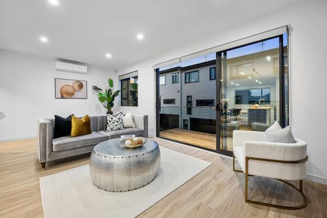 4c Fowler Street Northcote_4