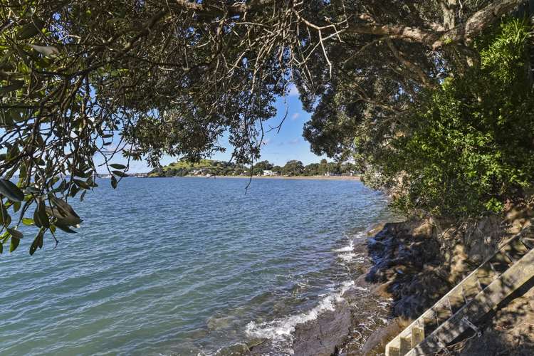 114 Vauxhall Road Narrow Neck_25