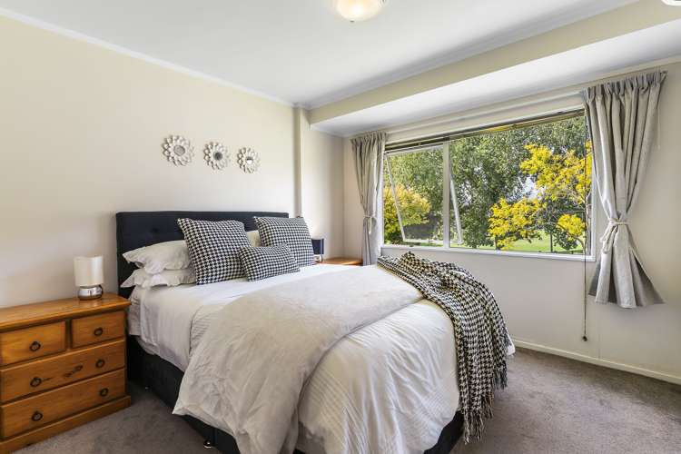 1/159 Gossamer Drive Pakuranga Heights_8