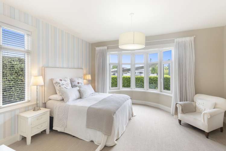 34 Mays Road St Albans_14