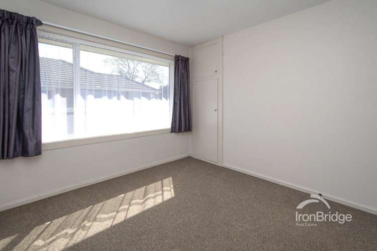 53 Greenhaven Drive Burwood_8