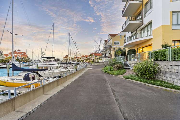41 Waterside Crescent Gulf Harbour_24