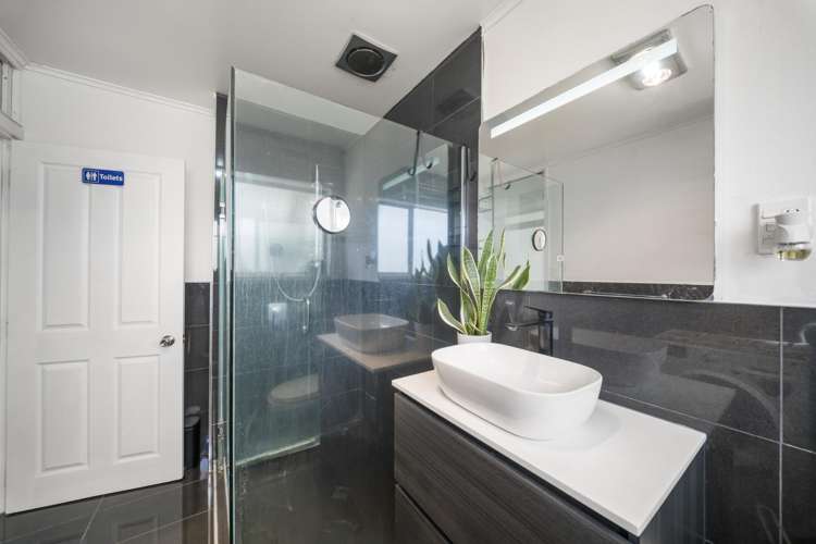 25 Birdwood Road Swanson_16