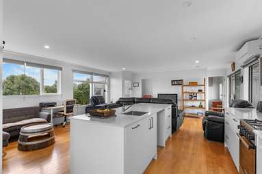 74 Wharf Road_2