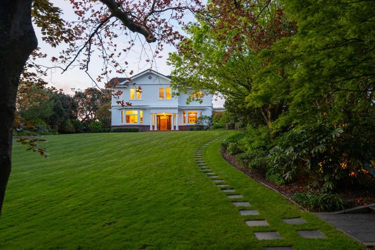 4 Sierra Court (off Featherston Street - Hospital) Roslyn_34