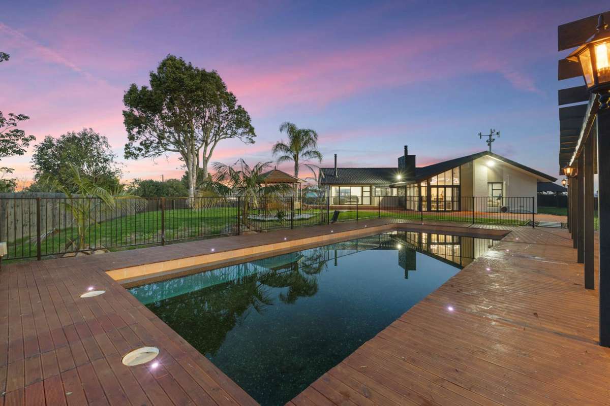57 Adams Road South_1