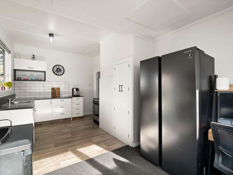 21 Hargest Crescent Saint Kilda_11