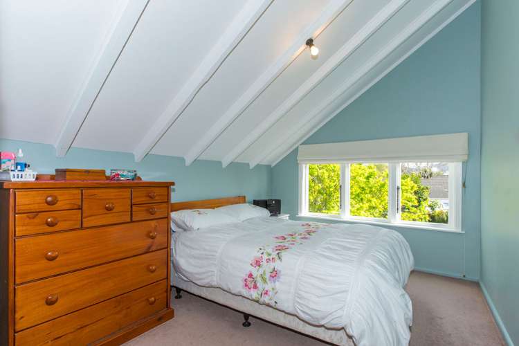 311 Riverside Drive Waterloo_17