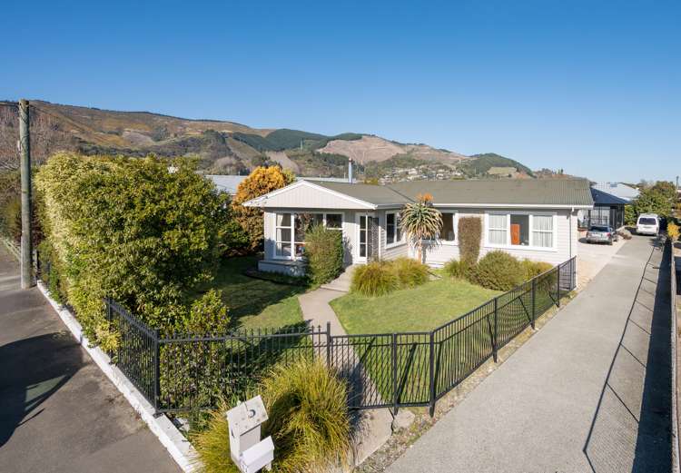 16 Sutton Street Richmond_17