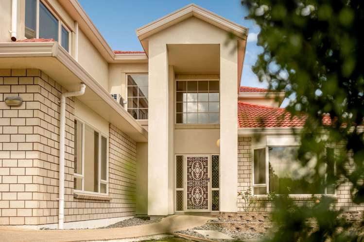 86 Moyrus Crescent_1