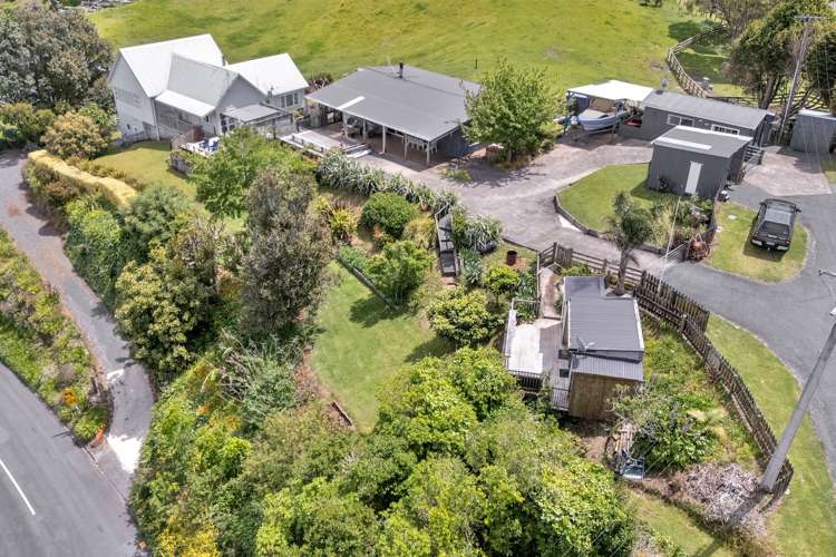 121 Short Street Kawhia_32
