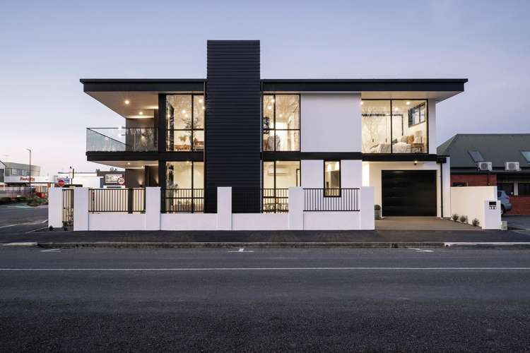 2/38 Cass Street_0