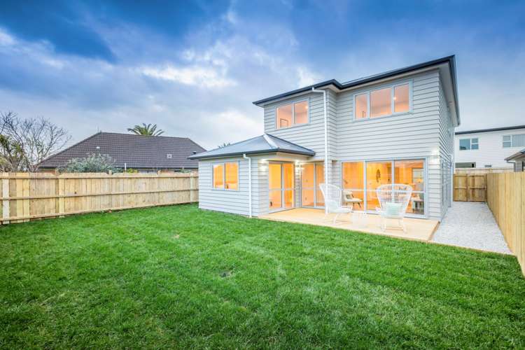 38 Pate Crescent Favona_1