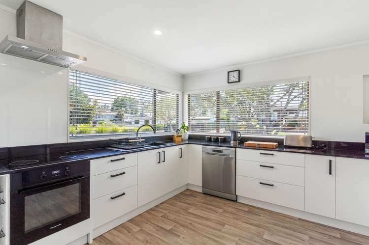 162 Carnoustie Drive Wattle Downs_5