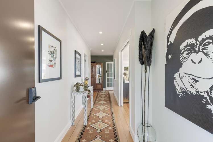 24 Nobs Line Strandon_9