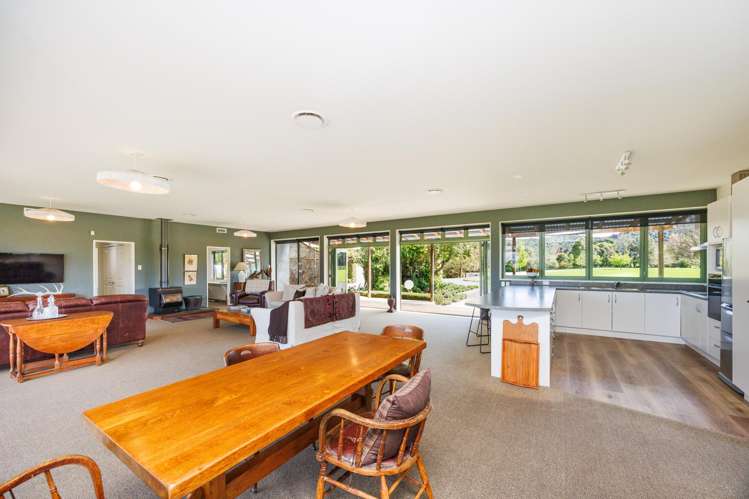 25B Weka Street Pohangina_14