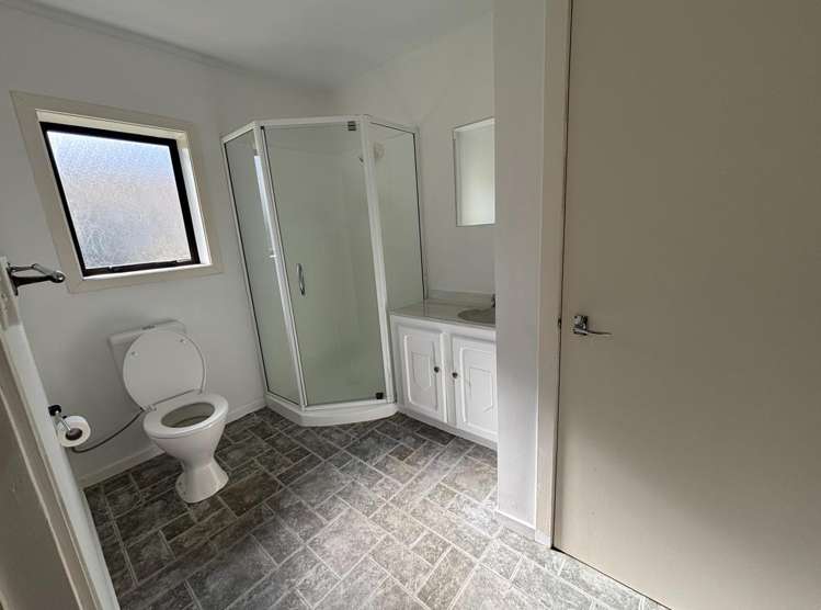 2/2 Scott Avenue Owhata_6