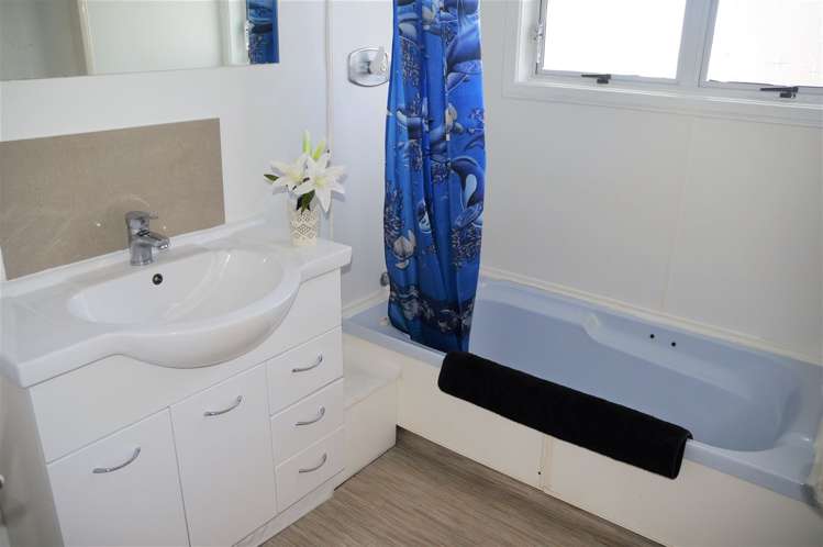 1/100 Cargill Street Papakura_1