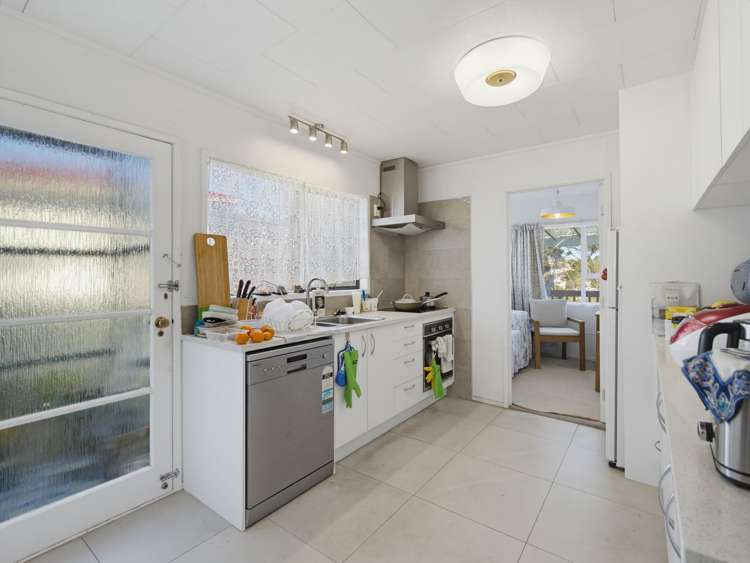 6 Jenanne Place_5