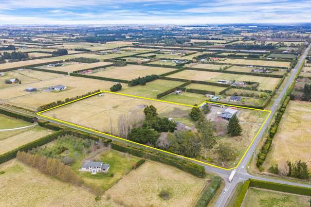 Two Homes, 4.15ha & Exceptional Lifestyle