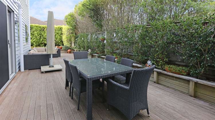 114 Lake Panorama Drive Henderson Valley_14