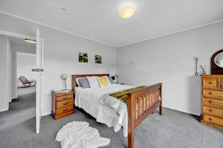 15 Kauri Street Inglewood_14