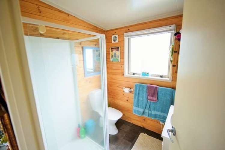 12 Burns Street Owaka_10