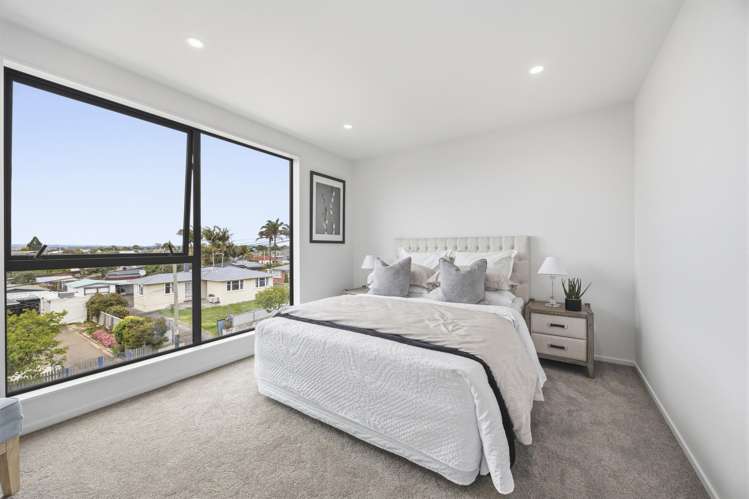 8/4 Blossom Lane Manurewa_12