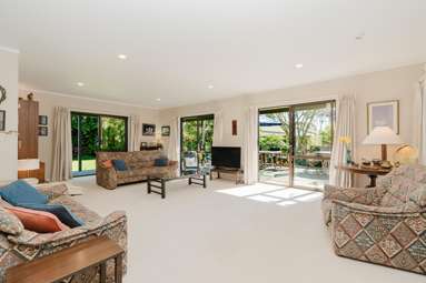 8 Woodland Drive_1