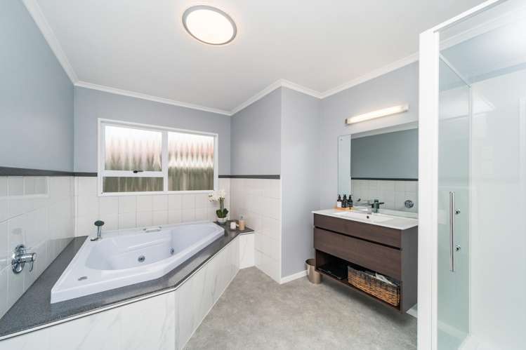 98 John F Kennedy Drive Milson_21