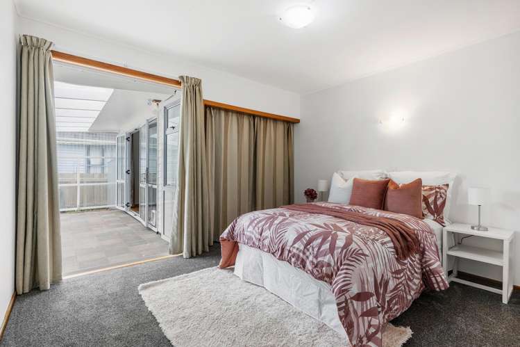 50 Davidson Crescent Tawa_18