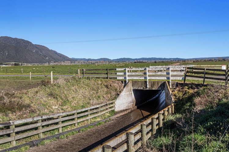 436 Haumea Road and 1035 Troutbeck Road Galatea_46