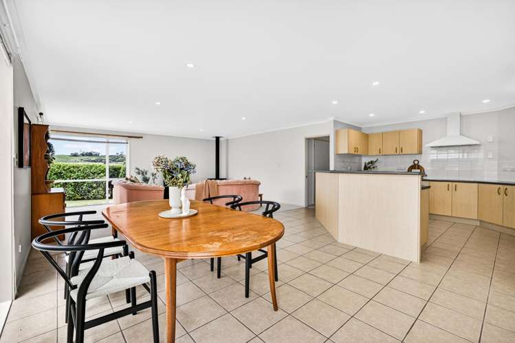 9 Athol Place Algies Bay_4