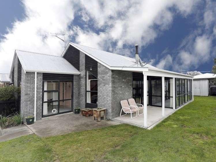 6a Brian Bary Street Redwoodtown_13