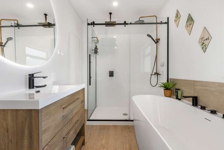 135 Whangamoa Drive Okere Falls_20