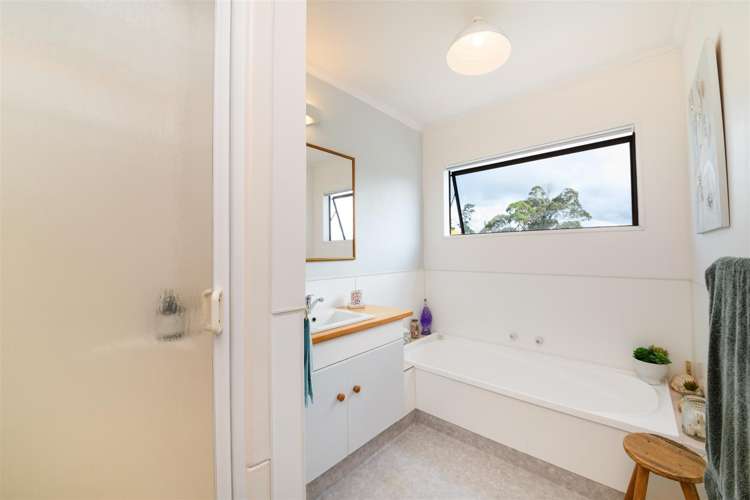 14 Dunsinane Place Marton_32