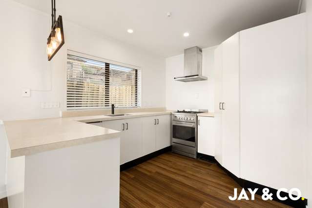 2/27 Union Street Papakura_4