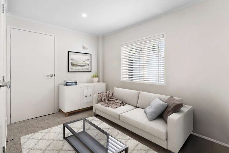 64 Blakeborough Drive Forrest Hill_18