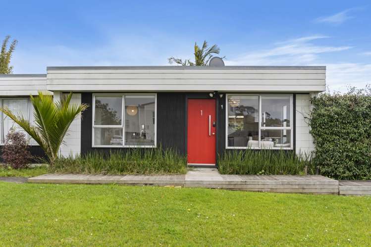 1/1 Cockayne Crescent Sunnynook_13