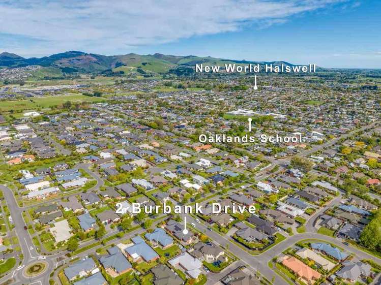 2 Burbank Drive Aidanfield_22