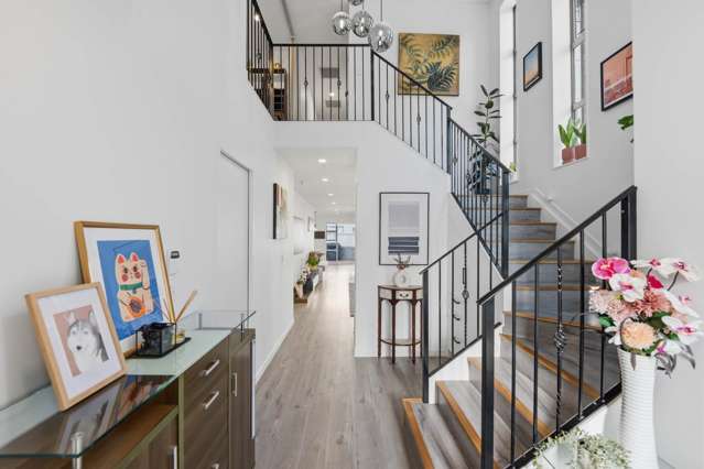 70 Hughs Way Flat Bush_1