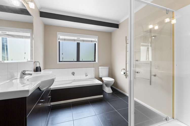 863 Tarata Road Kaimata_13