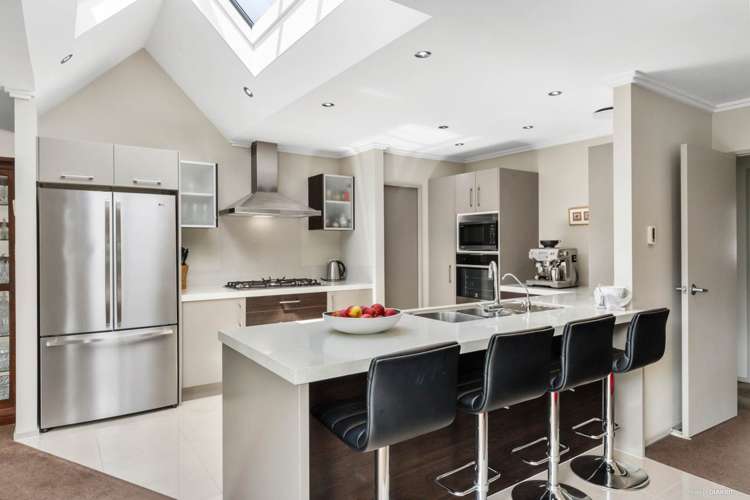 45 Lough Bourne Drive Pukekohe_8