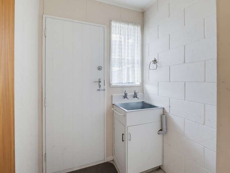 28A Wood Street Takaro_12